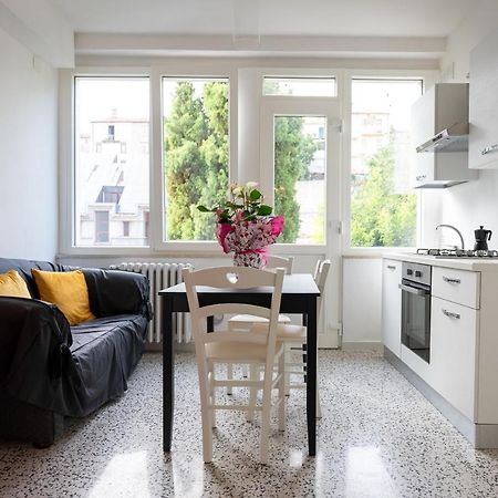 B & B L'Abbraccio Agnone Exteriör bild