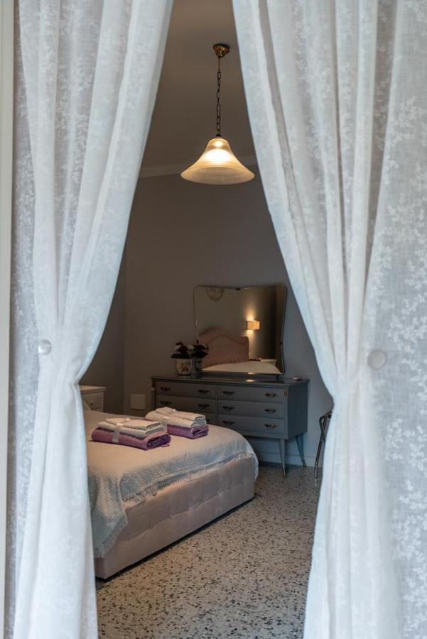 B & B L'Abbraccio Agnone Exteriör bild
